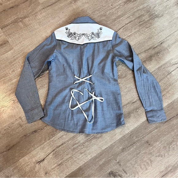 Ladies Sz Small Gray/blue Adiktd Long Sleeve Embroidered Western Shirt - Picture 8 of 9